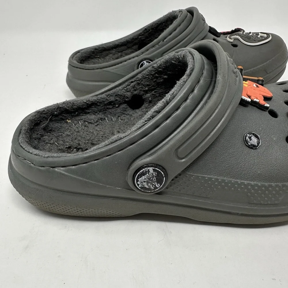 Crocs Gray Classic Slip On Clogs w / Dinosaur Charms Kids Size 12 C